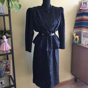 🔪Little Black Dress with long sleeves🔪